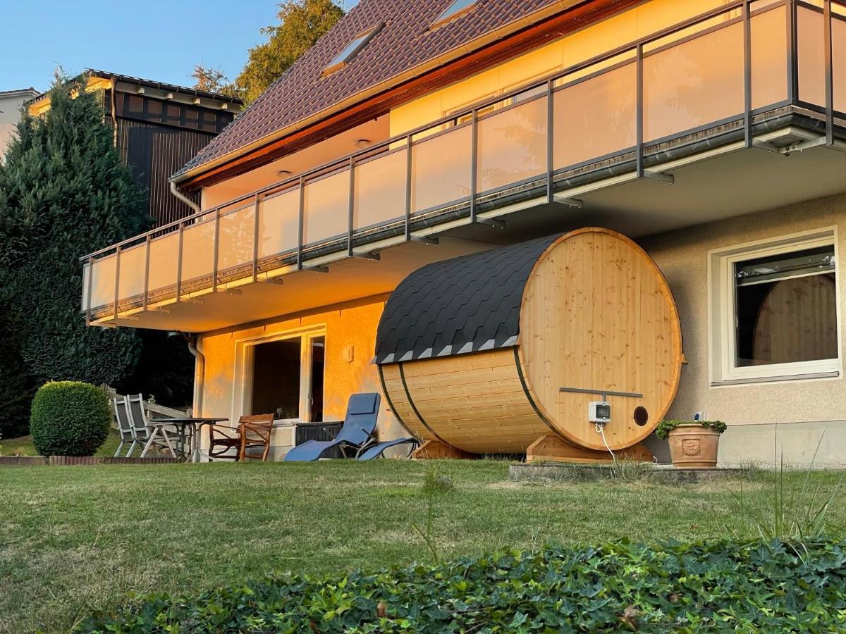 Ferienwohnung Elfengast, Fasssauna, Harzurlaub In Bester Lage バート・ハルツブルク エクステリア 写真